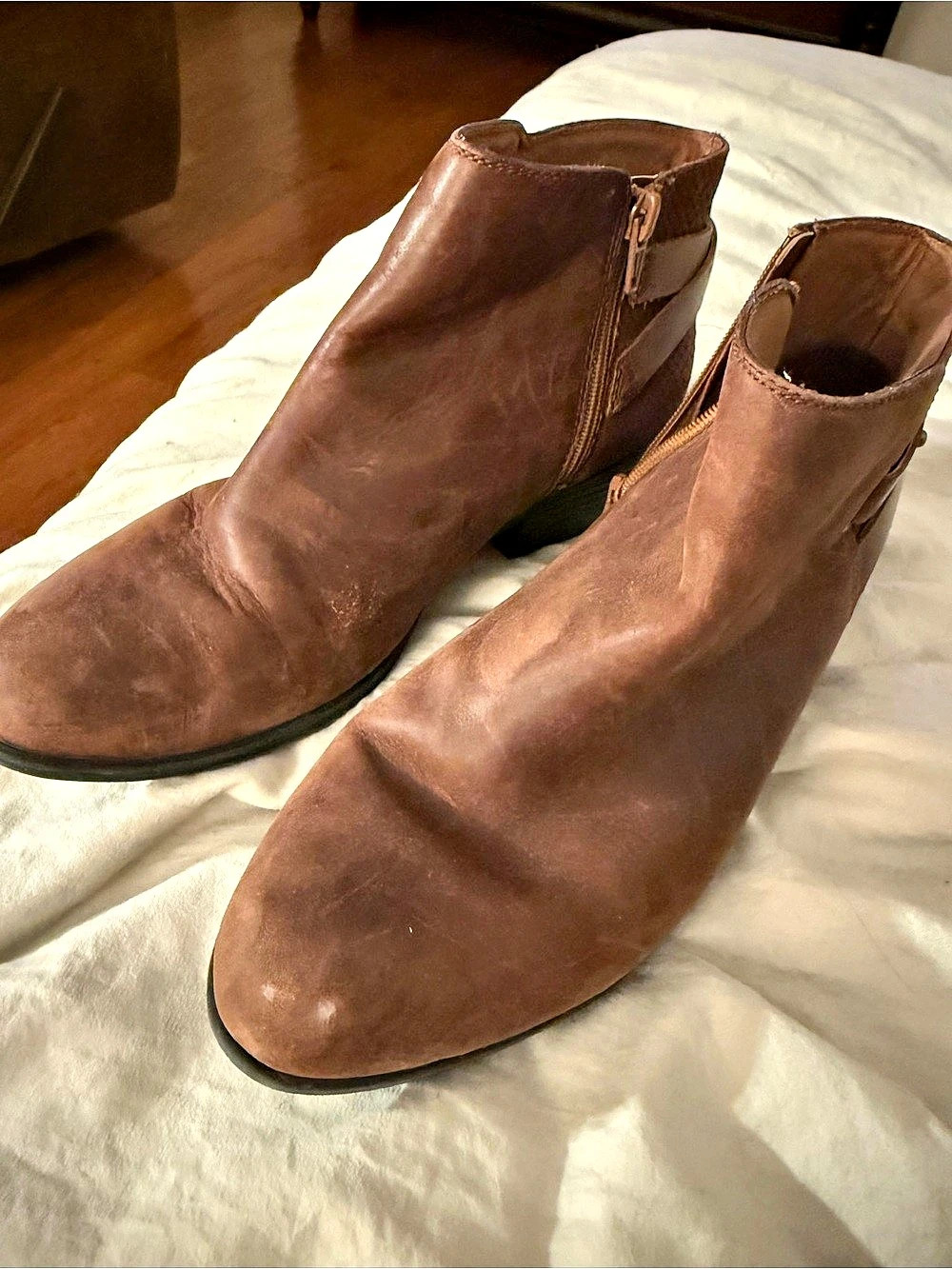Ankle boots